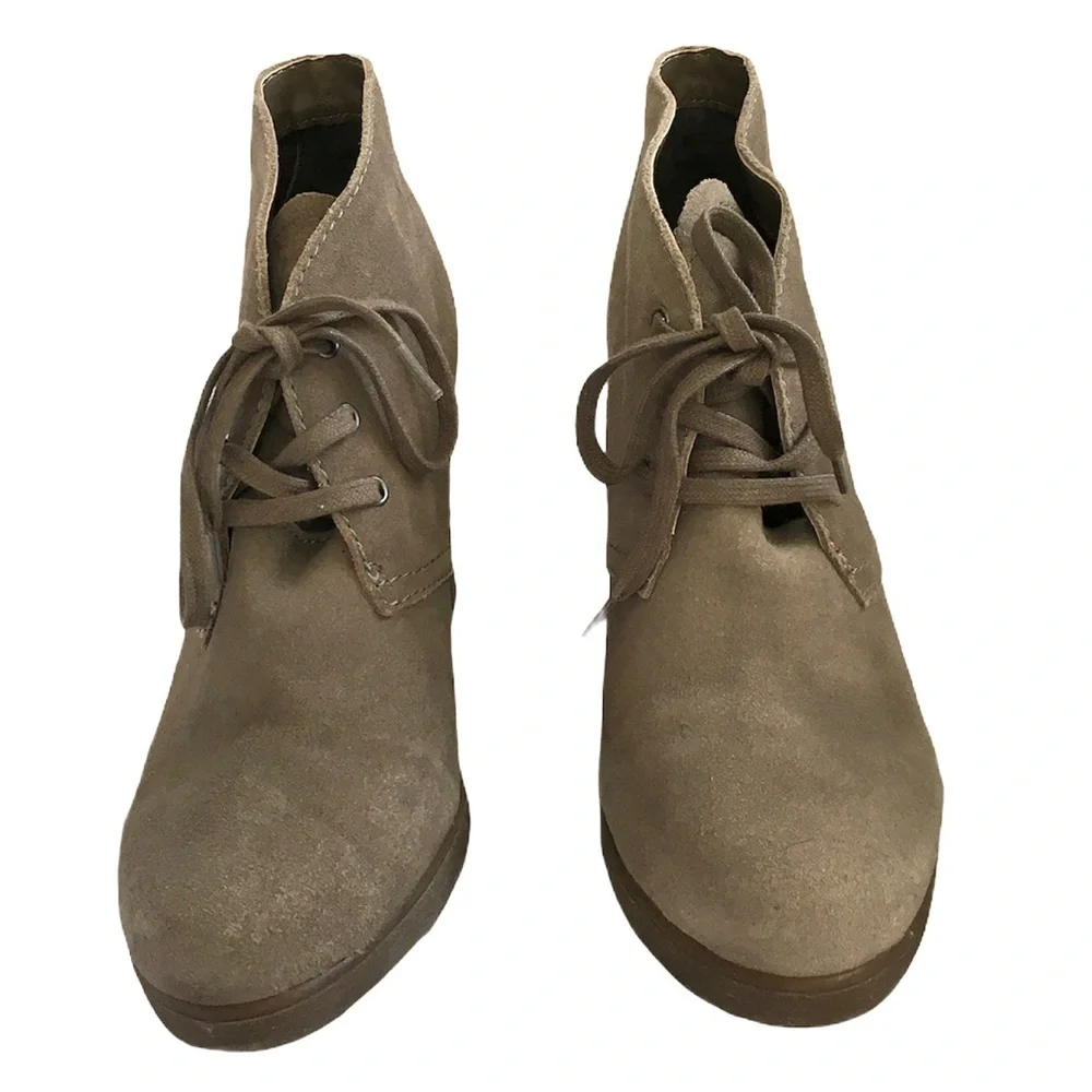 Dolce Vita Pascola Suede Lace Up Wedge Booties in Taupe | Size 8.5